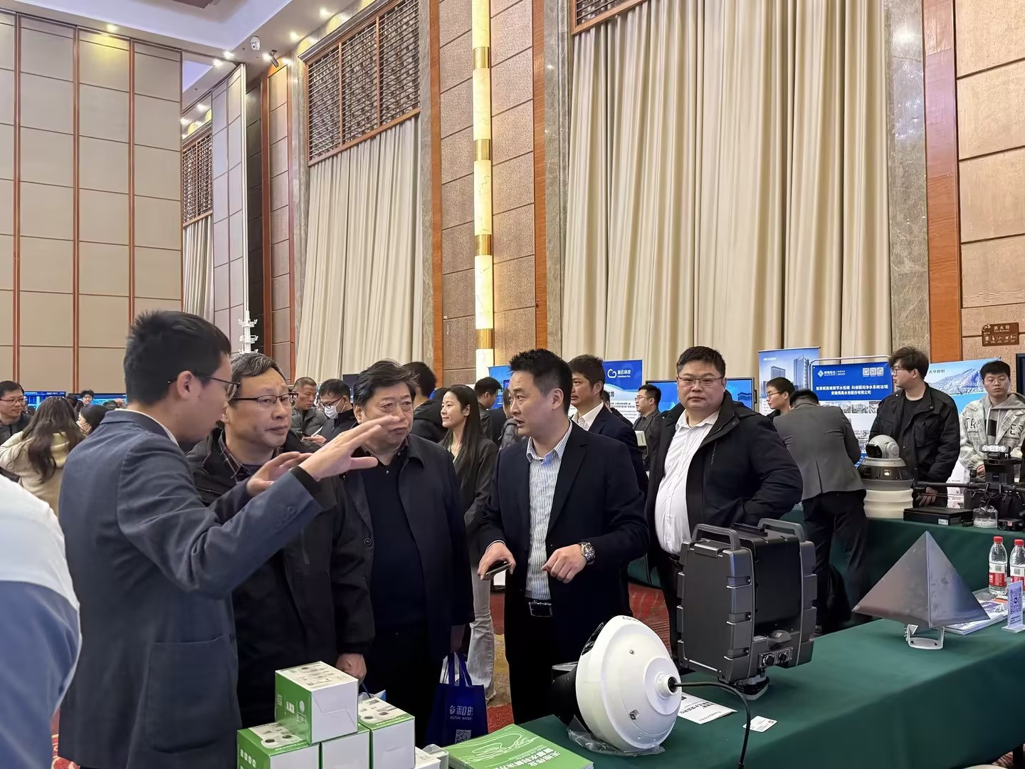 新利luck18(中国)体育·官方网站